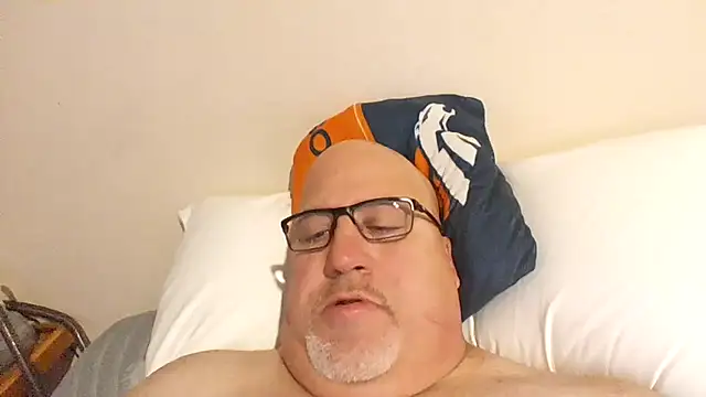 Bigbear0563 online show from 02/02/25, 05:37