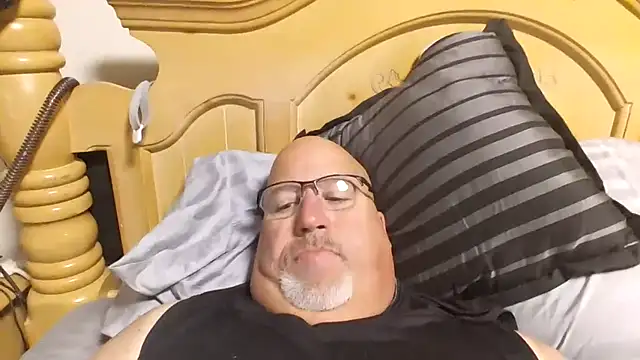 Bigbear0563 online show from 10/11/25, 02:26