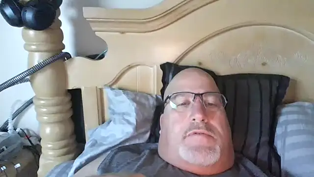 Bigbear0563 online show from 10/19/25, 03:12