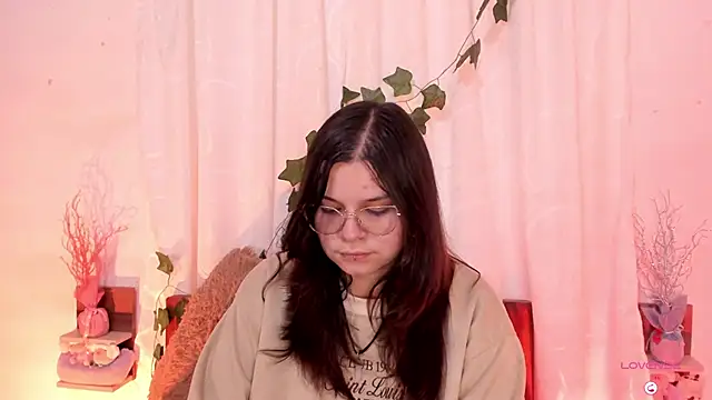 Mey moon online show from 02/28/25, 09:12