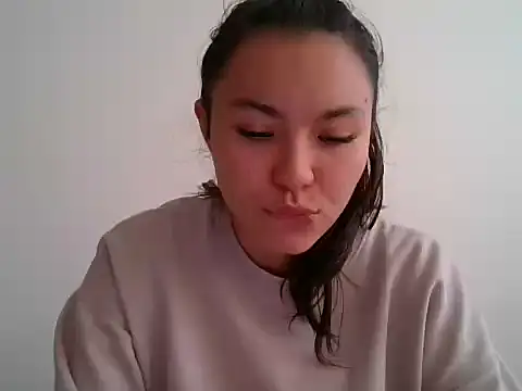 Snapshot of _andygirl chatting on 04/24/26, 08:44 andygirl online show from 04/24/26, 08:44