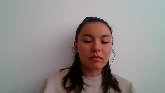 Snapshot of _andygirl chatting on 04/30/26, 09:30 andygirl online show from 04/30/26, 09:30