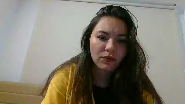 Snapshot of _andygirl chatting on 05/06/26, 10:48 andygirl online show from 05/06/26, 10:48