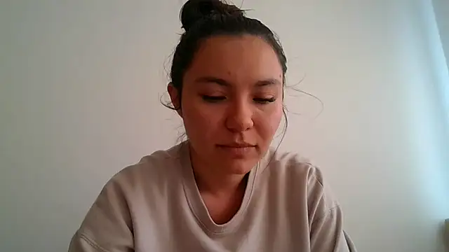 Snapshot of _andygirl chatting on 05/08/26, 06:24 andygirl online show from 05/08/26, 06:24