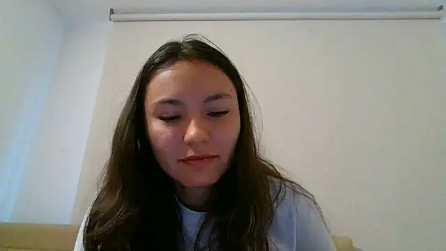 Snapshot of _andygirl chatting on 06/03/26, 10:37 andygirl online show from 06/03/26, 10:37