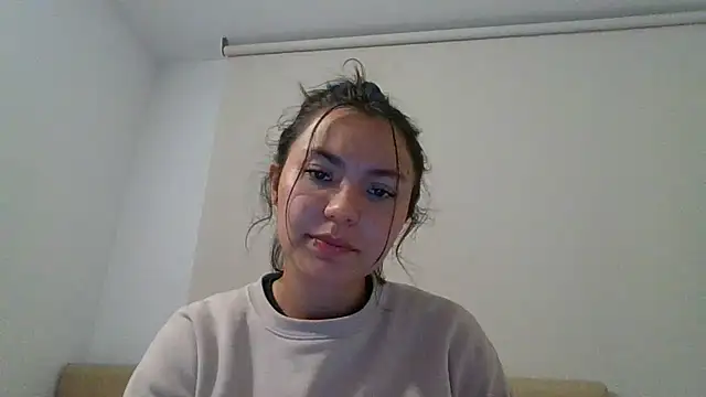 Snapshot of _andygirl chatting on 06/11/26, 02:53 andygirl online show from 06/11/26, 02:53