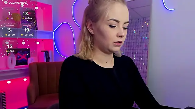 StephanieSweety online show from 02/17/26, 05:30