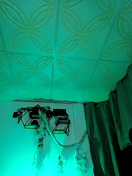 Piafisher1 online show from 10/11/25, 11:14