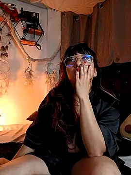 Piafisher1 online show from 12/23/25, 01:14