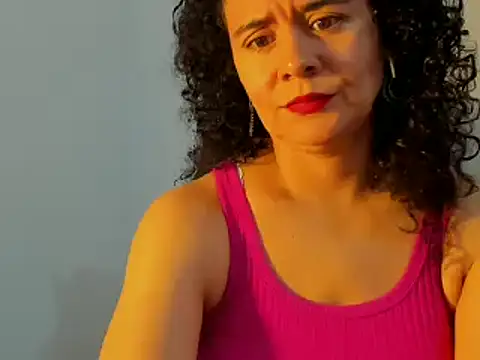 Snapshot of Sami_Hotie1 chatting on 02/06/25, 08:56 Sami Hotie1 online show from 02/06/25, 08:56