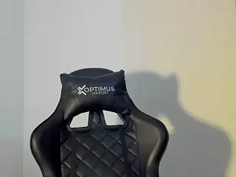 Snapshot of Sami_Hotie1 chatting on 02/08/25, 09:25 Sami Hotie1 online show from 02/08/25, 09:25