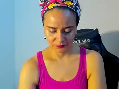 Snapshot of Sami_Hotie1 chatting on 03/16/25, 12:23 Sami Hotie1 online show from 03/16/25, 12:23