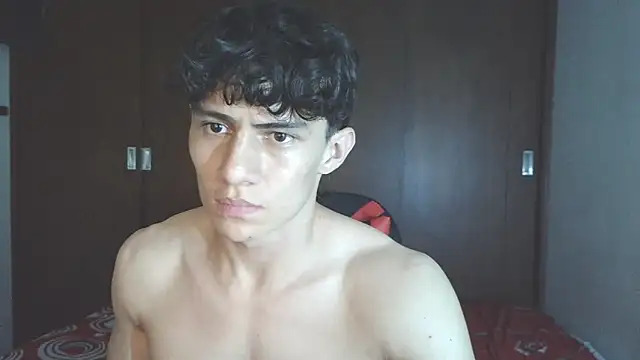 aresholland online show from 11/09/25, 03:27