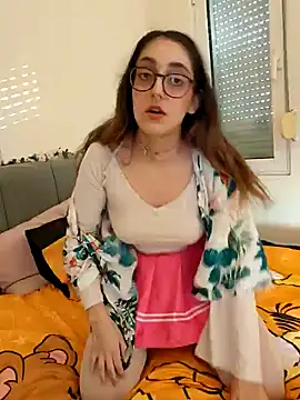 Snapshot of princiana chatting on 12/17/24, 01:27 princiana online show from 12/17/24, 01:27