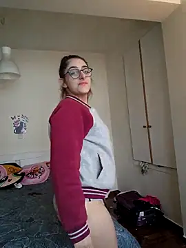 Snapshot of princiana chatting on 02/22/25, 12:51 princiana online show from 02/22/25, 12:51
