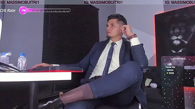 massimo g online show from 12/12/24, 01:43
