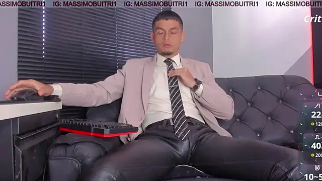 massimo g online show from 02/11/26, 01:49