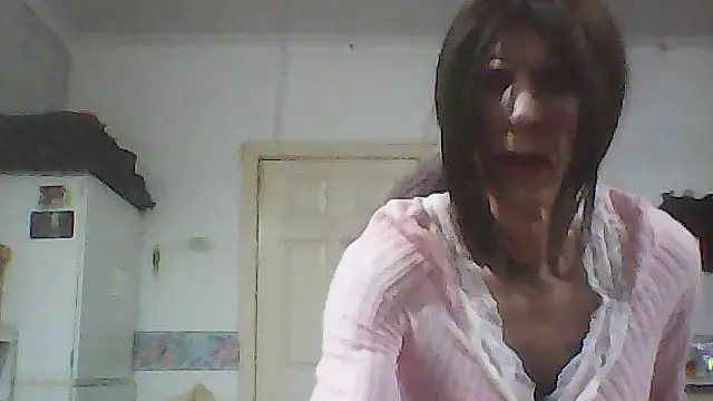 carrlie online show from 04/26/26, 01:36