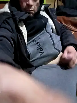 Snapshot of pauloandres chatting on 03/23/26, 08:18 pauloandres online show from 03/23/26, 08:18