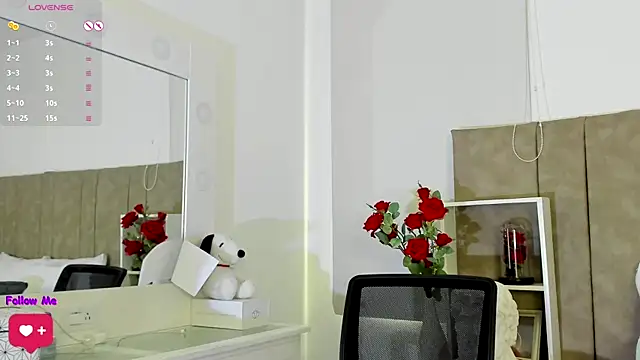 Isabellacharm online show from 02/12/25, 07:24