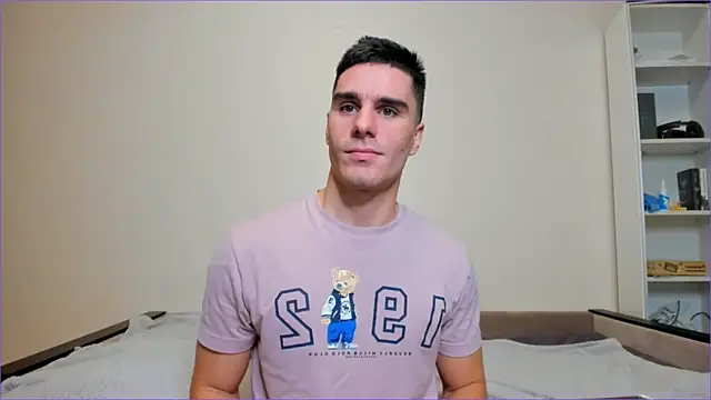 Snapshot of sam_huston chatting on 12/18/24, 05:52 sam huston online show from 12/18/24, 05:52