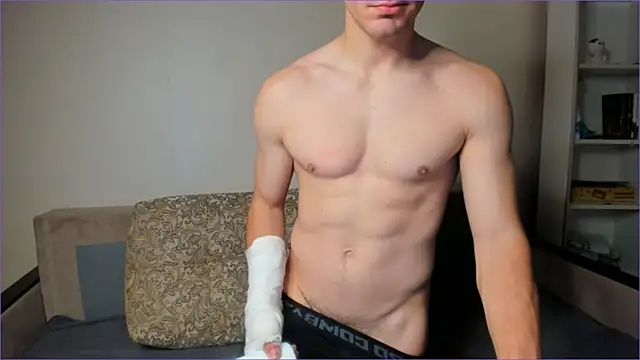 Snapshot of sam_huston chatting on 10/09/25, 11:14 sam huston online show from 10/09/25, 11:14