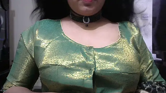 Snapshot of Bengalisexygirl chatting on 06/20/26, 01:41 Bengalisexygirl online show from 06/20/26, 01:41