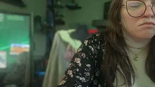 spunlikecottoncandy online show from 12/13/25, 07:53