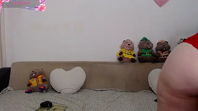 ElenaRose90 online show from 06/20/26, 08:44