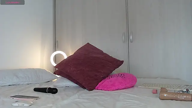 cristal sexybody online show from 11/26/25, 05:58