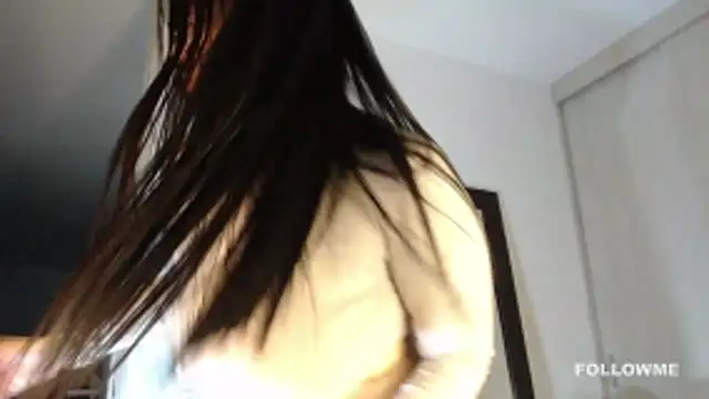 Snapshot of cristal_sexybody chatting on 05/30/26, 12:30 cristal sexybody online show from 05/30/26, 12:30