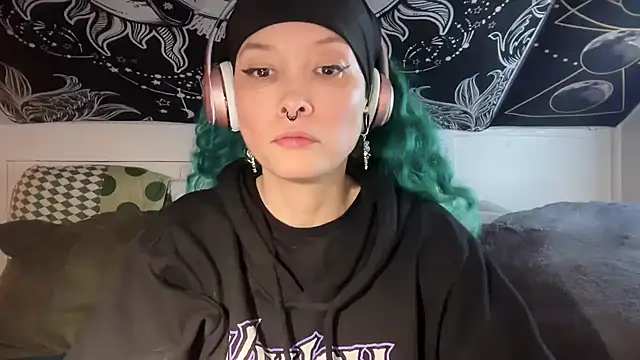 FRRANNKIE online show from 02/15/25, 06:33