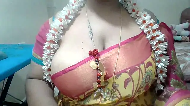 Snapshot of archanatelugu9 chatting on 04/30/26, 05:08 archanatelugu9 online show from 04/30/26, 05:08