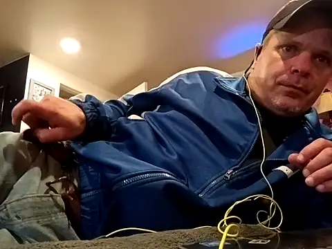 Snapshot of JRock69nKzoo chatting on 10/08/25, 01:20 JRock69nKzoo online show from 10/08/25, 01:20