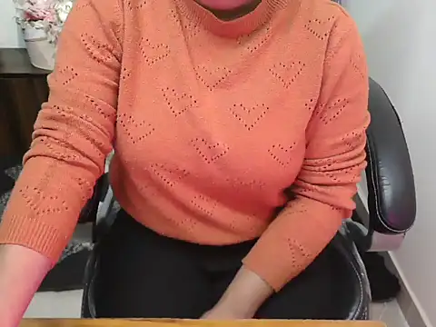 shivi moto online show from 12/20/25, 06:09