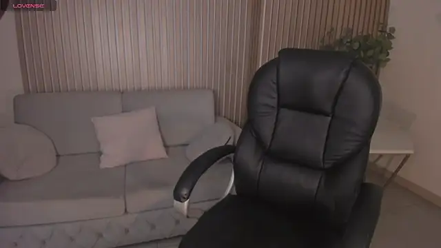 MileyCruz  online show from 02/19/25, 03:28