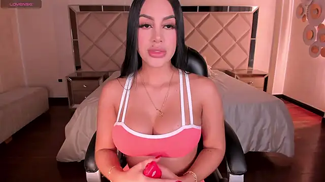 MileyCruz  online show from 03/19/25, 03:30