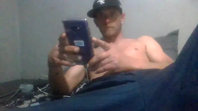 Snapshot of daddytim0 chatting on 03/19/26, 10:36 daddytim0 online show from 03/19/26, 10:36