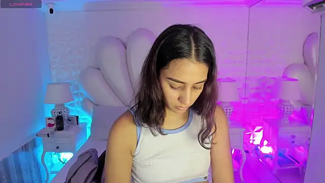 LucianaCarter online show from 01/15/25, 03:54