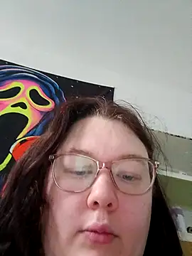 Sexycurvyemilyy online show from 02/03/26, 01:49