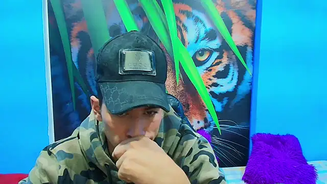 Snapshot of DEIBY_BABY chatting on 06/07/26, 02:05 DEIBY BABY online show from 06/07/26, 02:05