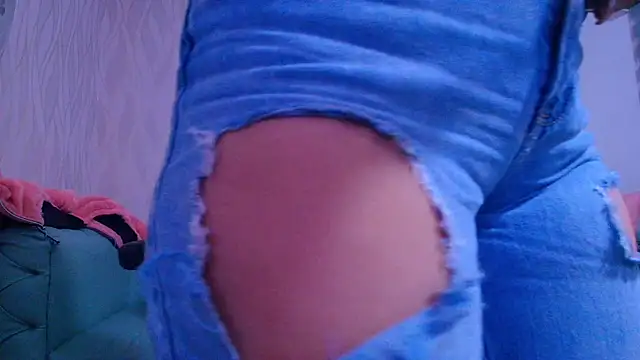 emyli sam online show from 01/15/25, 11:53