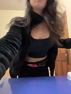 Natur4lBeautyb33 online show from 12/10/24, 04:45