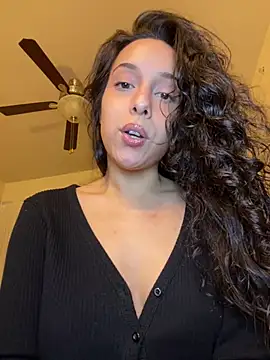 Natur4lBeautyb33 online show from 12/14/24, 05:40