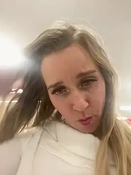 SkyelarSommer online show from 01/23/25, 11:47