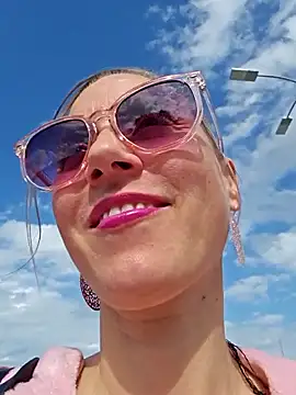 SkyelarSommer online show from 01/13/26, 06:13