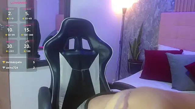 victoria  milf  online show from 01/08/26, 08:11