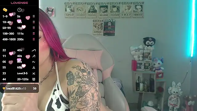 Snapshot of abbie_stone chatting on 05/01/26, 12:59 abbie stone online show from 05/01/26, 12:59