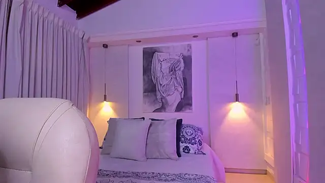 nathalie rivers online show from 03/31/26, 11:21