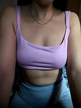 LissaThompsom online show from 09/18/25, 11:56